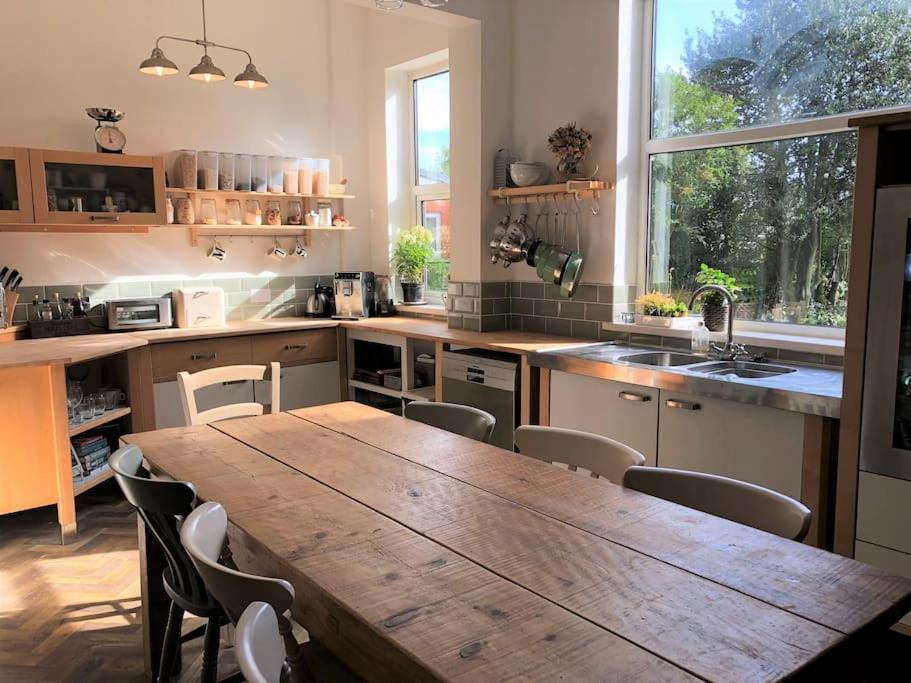 Winter Escape With Heated Pool Holiday home